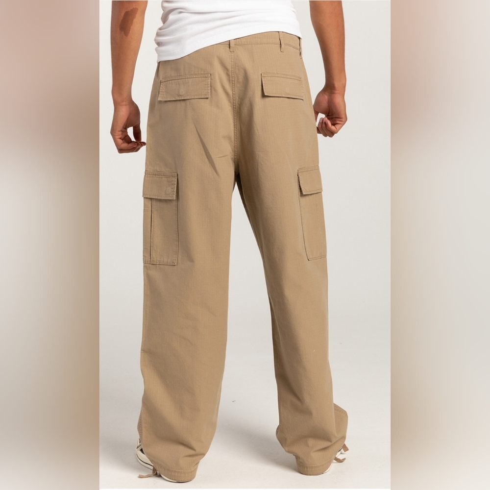 RSQ Men's Tan Loose Cargo Pants Size 30×32